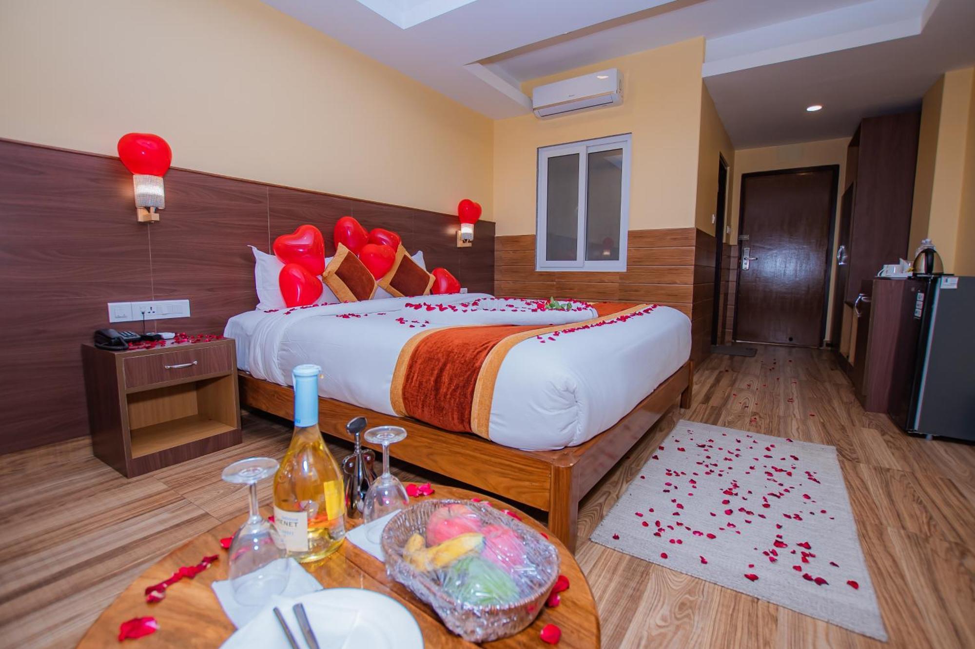 Hotel Hidden Kingdom Pokhara Luaran gambar